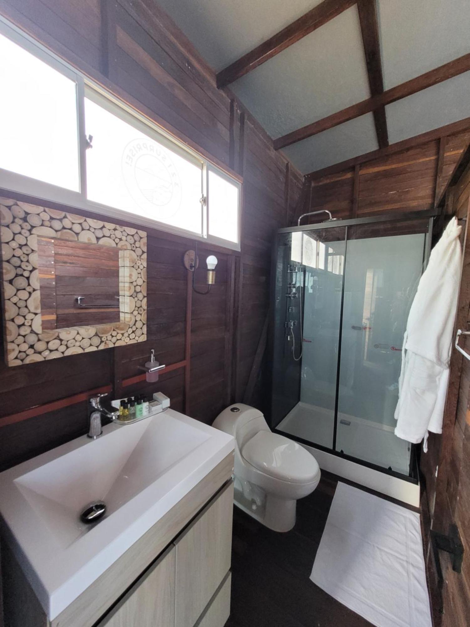 321 Surprise Beach House And Glamping Archibolds Eksteriør billede
