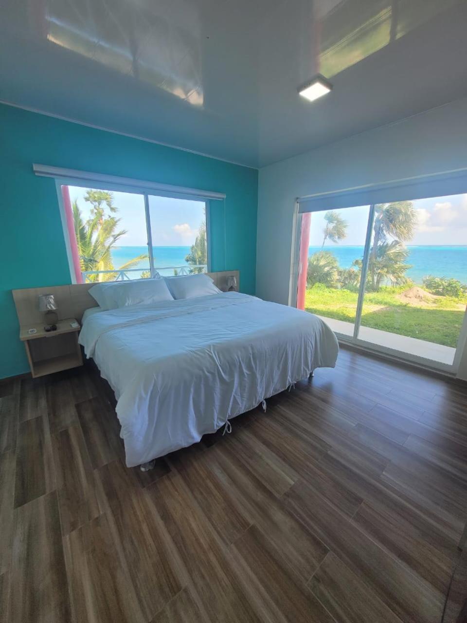 321 Surprise Beach House And Glamping Archibolds Eksteriør billede